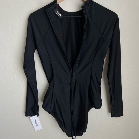 NEW Hurley quick dry long sleeve rash guard surf suit medium - Picture 7 of 13